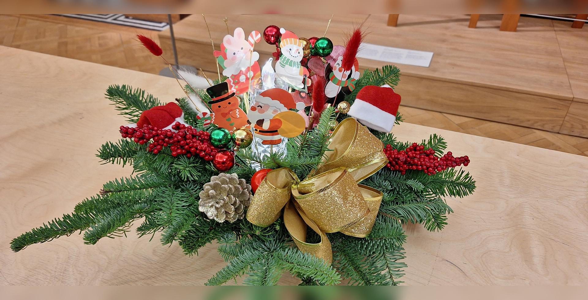 Floristry Workshop: Make a Festive Centrepiece - Shipley Art Gallery