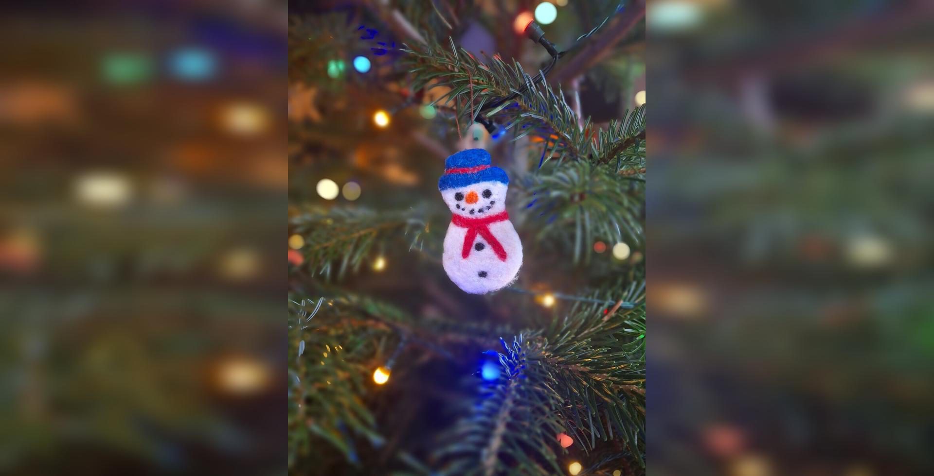 Needle Felting Workshop: Christmas Decorations - Shipley Art Gallery