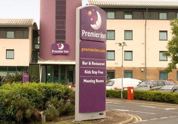 Premier Inn Airport Hero Resized DC