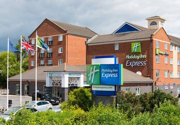 Holidayinnexpressmetrocentre