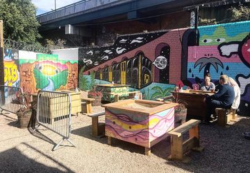 Underthebridge2